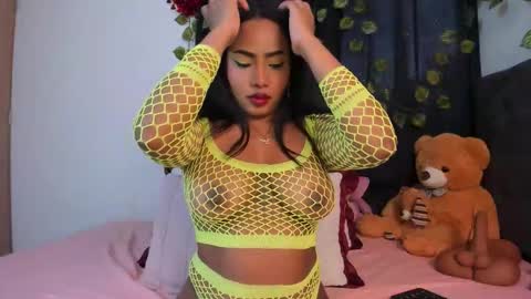 Snapshot of delilah_85 chatting on 11-03-25, 10:32 Delilah online show from 11-03-25, 10:32