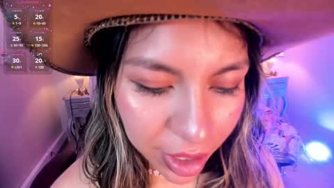 Snapshot of delilah_fix chatting on 02-26-25, 01:41 della online show from 02-26-25, 01:41