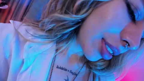 Snapshot of delilah_fix chatting on 02-13-26, 10:17 della online show from 02-13-26, 10:17