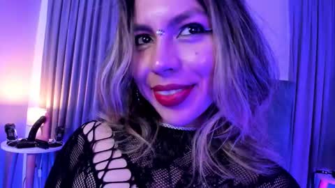 Snapshot of delilah_fix chatting on 02-16-26, 09:33 della online show from 02-16-26, 09:33