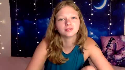 DelilaLove3412 online show from 07-04-26, 12:17