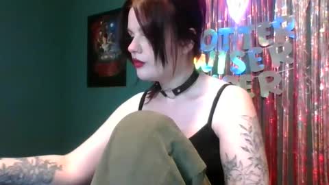 Snapshot of dellacrush_ chatting on 02-11-25, 06:22 dellacrush_ online show from 02-11-25, 06:22