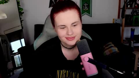 Snapshot of dellacrush_ chatting on 11-14-25, 09:08 dellacrush_ online show from 11-14-25, 09:08