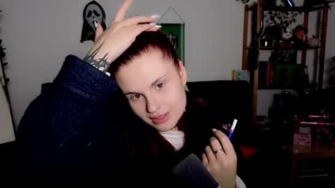 Snapshot of dellacrush_ chatting on 11-26-25, 05:58 dellacrush_ online show from 11-26-25, 05:58