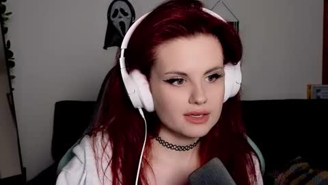 Snapshot of dellacrush_ chatting on 11-29-25, 03:26 dellacrush_ online show from 11-29-25, 03:26