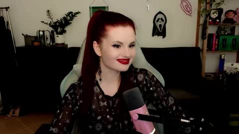 Snapshot of dellacrush_ chatting on 12-14-25, 05:07 dellacrush_ online show from 12-14-25, 05:07