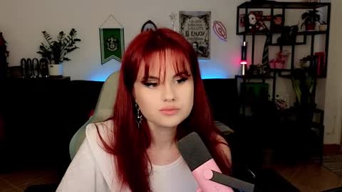 Snapshot of dellacrush_ chatting on 02-09-26, 06:56 dellacrush_ online show from 02-09-26, 06:56