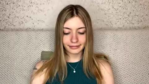 Sia online show from 07-08-26, 10:31