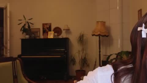 Delora online show from 12-24-24, 05:55