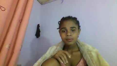 delphine online show from 04-02-26, 04:21