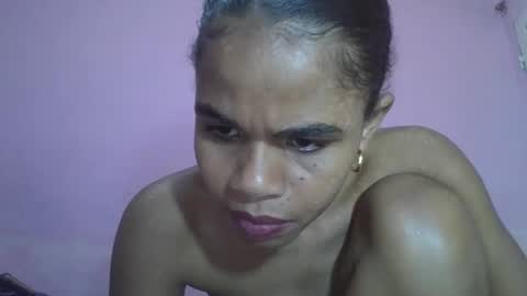 delphine online show from 04-21-26, 04:34