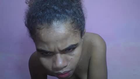 delphine online show from 04-29-26, 02:04