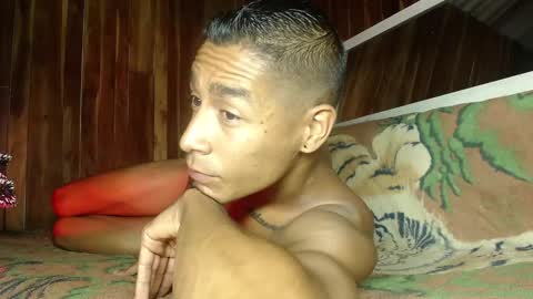 Snapshot of demarcous_nm chatting on 11-11-25, 12:32 D.C online show from 11-11-25, 12:32