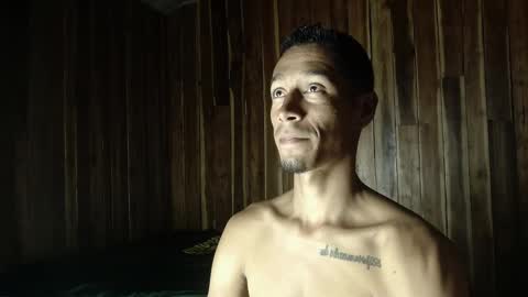 Snapshot of demarcous_nm chatting on 11-24-25, 06:29 D.C online show from 11-24-25, 06:29