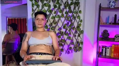 Snapshot of demimoore222 chatting on 03-03-25, 07:39 DEMI online show from 03-03-25, 07:39