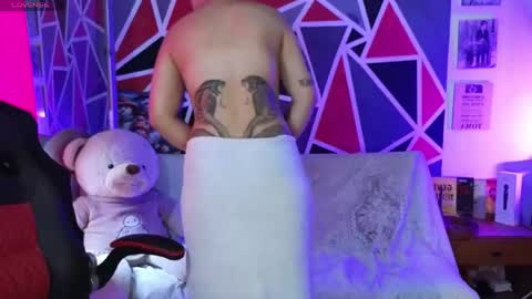 Snapshot of demimoore222 chatting on 04-06-26, 05:58 DEMI online show from 04-06-26, 05:58