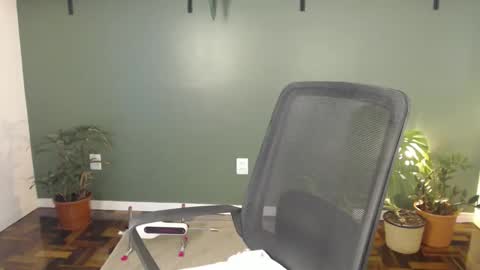 demmetria online show from 03-19-26, 05:39