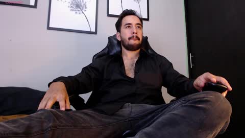 Snapshot of demon_salvatoree chatting on 09-24-25, 12:58 Demon Salvatore online show from 09-24-25, 12:58