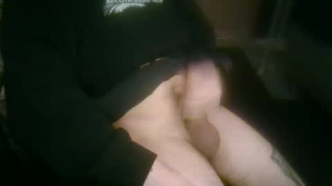 Snapshot of demondickxxx chatting on 01-06-26, 04:27 demondickxxx online show from 01-06-26, 04:27