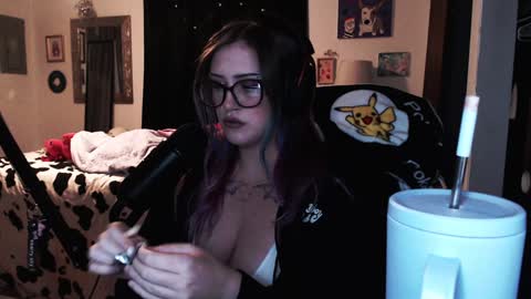 Snapshot of demongf chatting on 12-30-24, 04:20 Demoness Mina online show from 12-30-24, 04:20