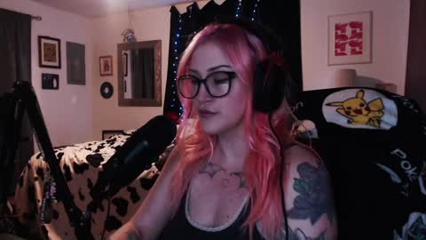 Snapshot of demongf chatting on 01-09-25, 04:08 Demoness Mina online show from 01-09-25, 04:08