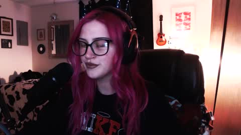 Snapshot of demongf chatting on 01-26-25, 04:09 Demoness Mina online show from 01-26-25, 04:09