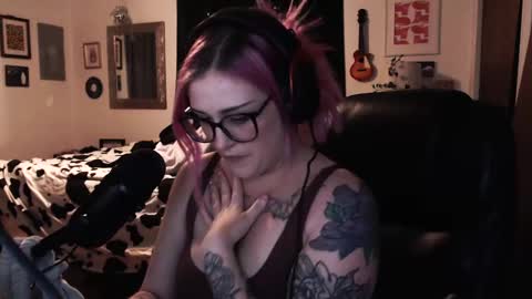 Snapshot of demongf chatting on 03-07-25, 01:53 Demoness Mina online show from 03-07-25, 01:53