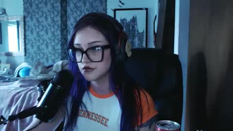 Snapshot of demongf chatting on 10-11-25, 09:24 Demoness Mina online show from 10-11-25, 09:24