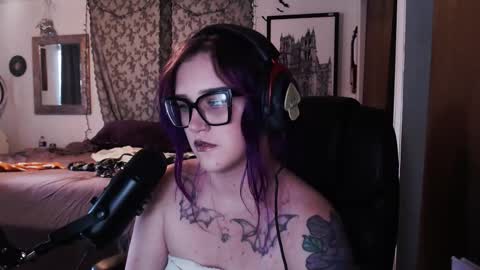 Snapshot of demongf chatting on 10-24-25, 08:49 Demoness Mina online show from 10-24-25, 08:49