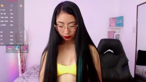 Snapshot of demyanderson_ chatting on 06-27-26, 11:32 Demy online show from 06-27-26, 11:32