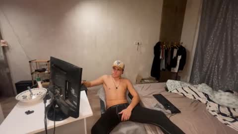 Snapshot of den4ik_sport chatting on 03-07-26, 03:14 den4ik_sport online show from 03-07-26, 03:14