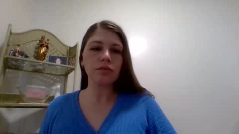 Snapshot of denigirl28 chatting on 02-08-26, 04:10 Denihungarian online show from 02-08-26, 04:10