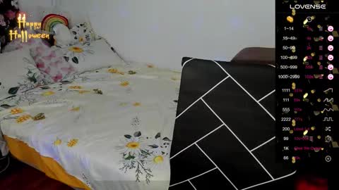 Snapshot of denisiarocks chatting on 10-26-25, 08:04 ---- ---- online show from 10-26-25, 08:04