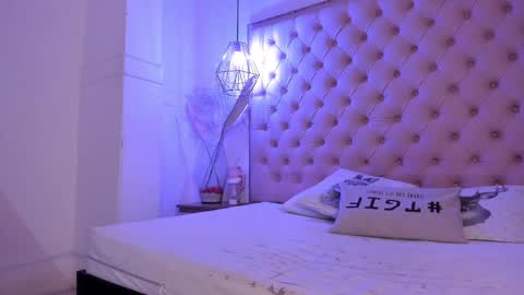 Snapshot of denisse_logan chatting on 10-08-25, 03:15 denisse_logan online show from 10-08-25, 03:15