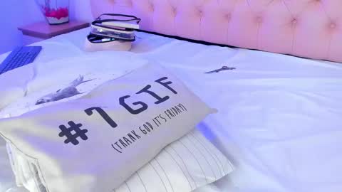 Snapshot of denisse_logan chatting on 03-13-26, 04:08 denisse_logan online show from 03-13-26, 04:08