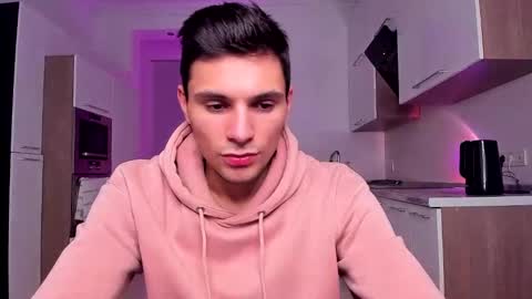 Snapshot of denlover chatting on 12-06-24, 04:25 Den online show from 12-06-24, 04:25