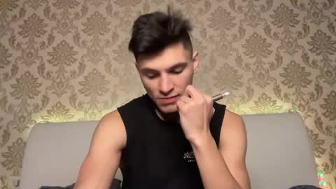 Snapshot of denlover chatting on 01-06-25, 11:40 Den online show from 01-06-25, 11:40