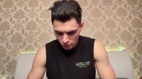 Snapshot of denlover chatting on 01-19-25, 01:33 Den online show from 01-19-25, 01:33