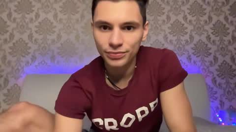 Snapshot of denlover chatting on 01-24-25, 03:02 Den online show from 01-24-25, 03:02