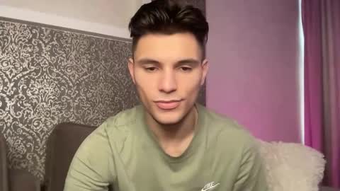 Snapshot of denlover chatting on 02-17-25, 07:47 Den online show from 02-17-25, 07:47