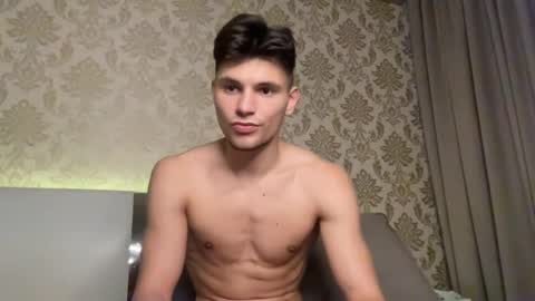 Snapshot of denlover chatting on 02-18-25, 03:21 Den online show from 02-18-25, 03:21