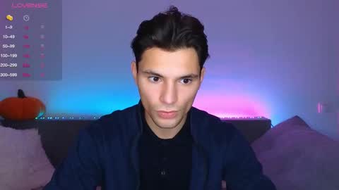 Snapshot of denlover chatting on 10-09-25, 08:23 Den online show from 10-09-25, 08:23