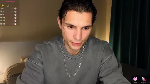 Snapshot of denlover chatting on 04-07-26, 04:18 Den online show from 04-07-26, 04:18