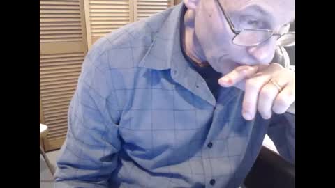 Snapshot of denn_jett chatting on 01-22-25, 02:37 Den  Jet online show from 01-22-25, 02:37
