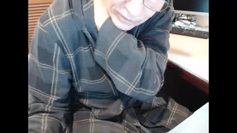 Snapshot of denn_jett chatting on 01-25-25, 10:29 Den  Jet online show from 01-25-25, 10:29