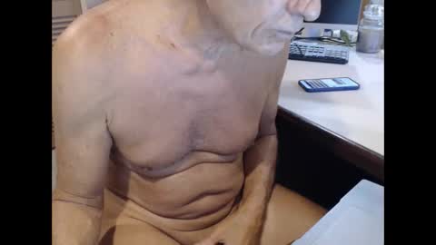 Snapshot of denn_jett chatting on 09-14-25, 02:05 Den  Jet online show from 09-14-25, 02:05