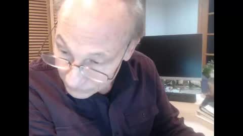 Snapshot of denn_jett chatting on 01-15-26, 02:27 Den Jet online show from 01-15-26, 02:27