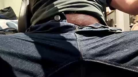 Snapshot of dennis210586 chatting on 02-22-26, 01:07 dennis210586 online show from 02-22-26, 01:07