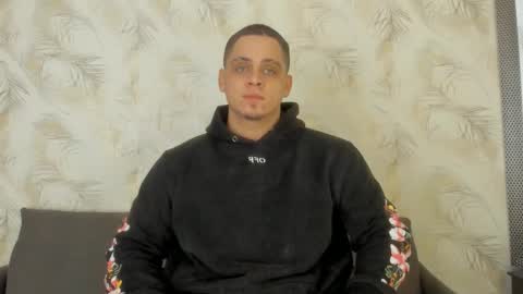 dennis munera online show from 12-31-24, 12:46