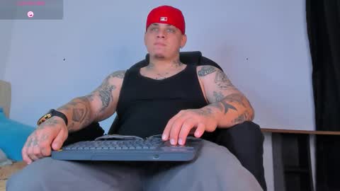 dennis munera online show from 10-05-25, 02:15